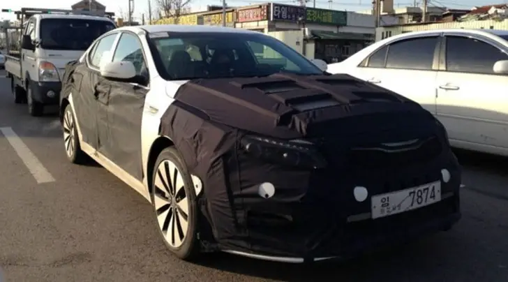 Kia Optima facelift - spied testing