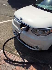 Kia Soul EV white