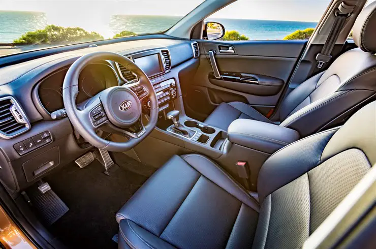 Kia Sportage interior