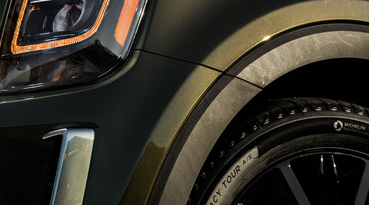 Kia Telluride AWD with Michelin tires