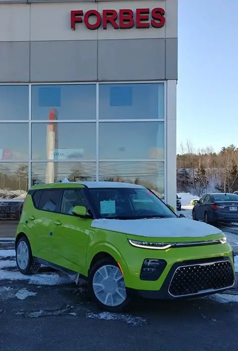 Funky Soul in “lime green” exterior color