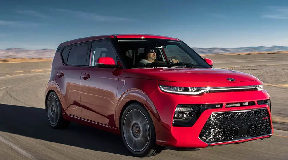 8 Facts About 2022 Kia Soul Turbo (Cost, MPG, Colors, Specs, AWD)