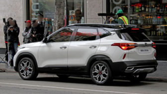 Breaking news: Kia Seltos spy shots