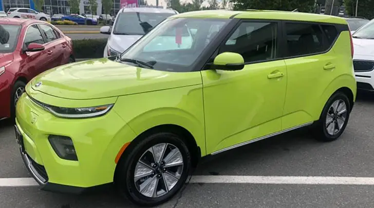 Kia Soul EV in Space Green paint