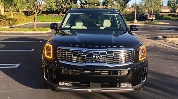 Kia Telluride Ebony Black color