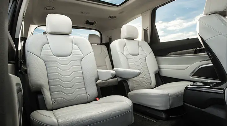 Seating options in Kia Telluride 3-row SUV