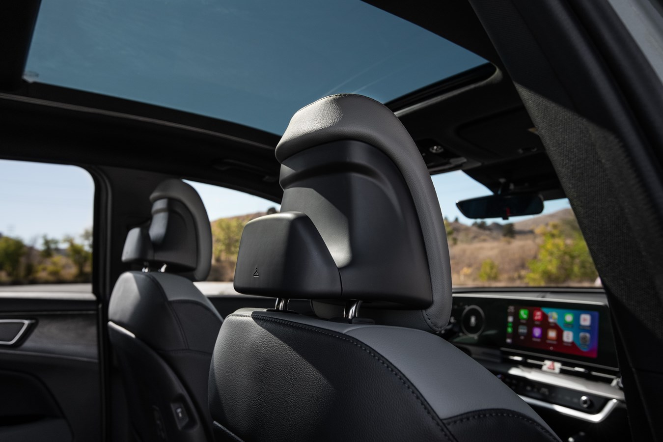 2023 Kia Sportage Panoramic Sunroof Availability & Picture